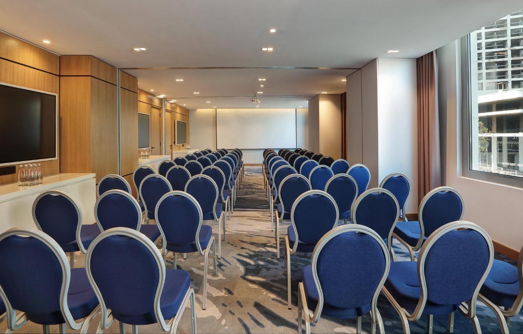 Voco Beirut Central District By Ihg Екстер'єр фото